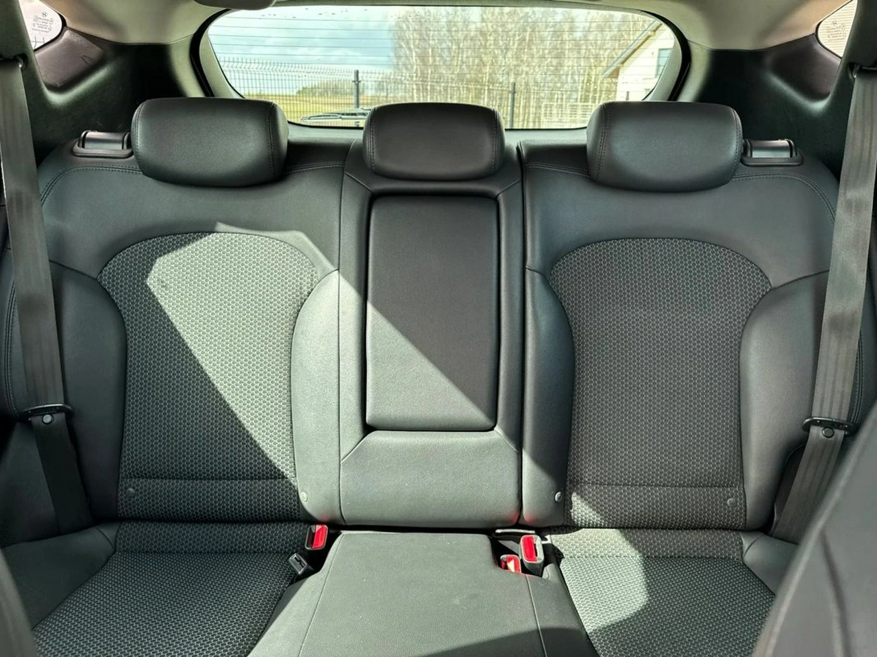 Hyundai ix35 - Zdjęcie 16