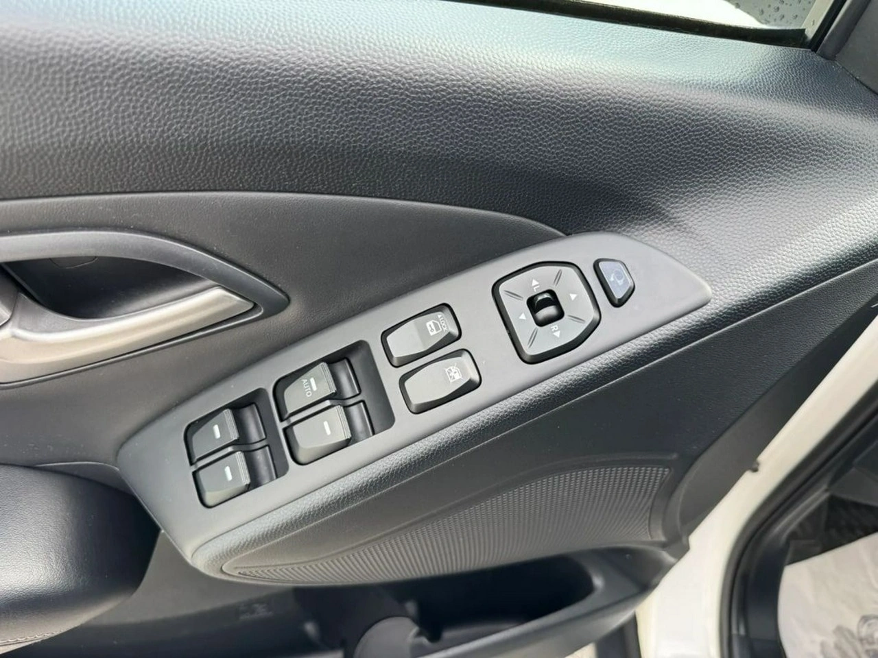 Hyundai ix35 - Zdjęcie 18