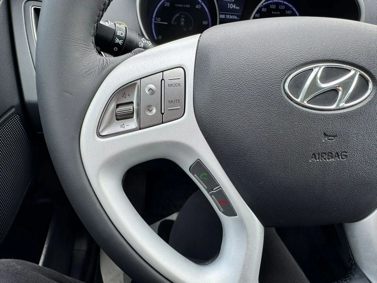 Hyundai ix35 - Zdjęcie 30