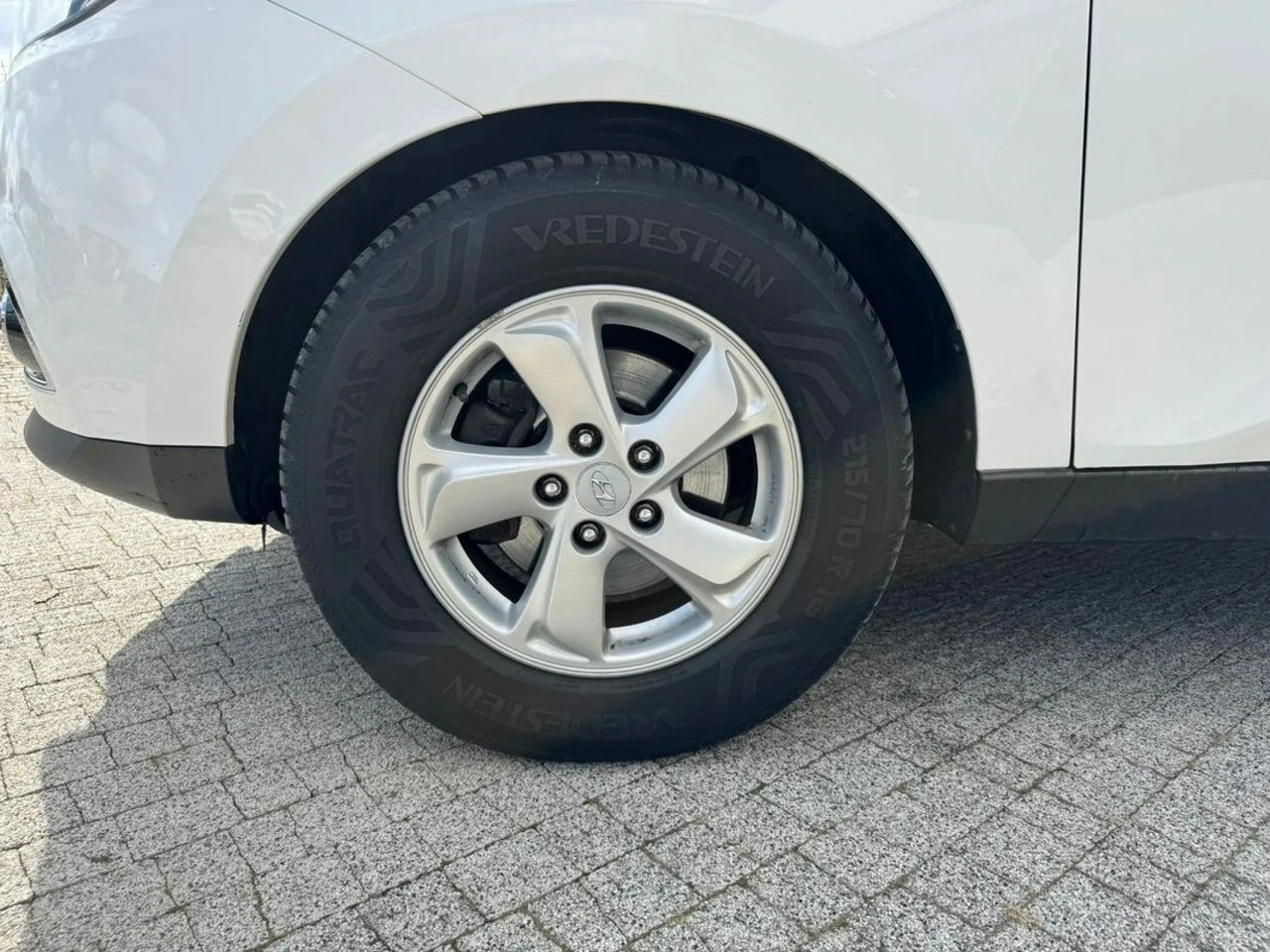 Hyundai ix35 - Zdjęcie 9