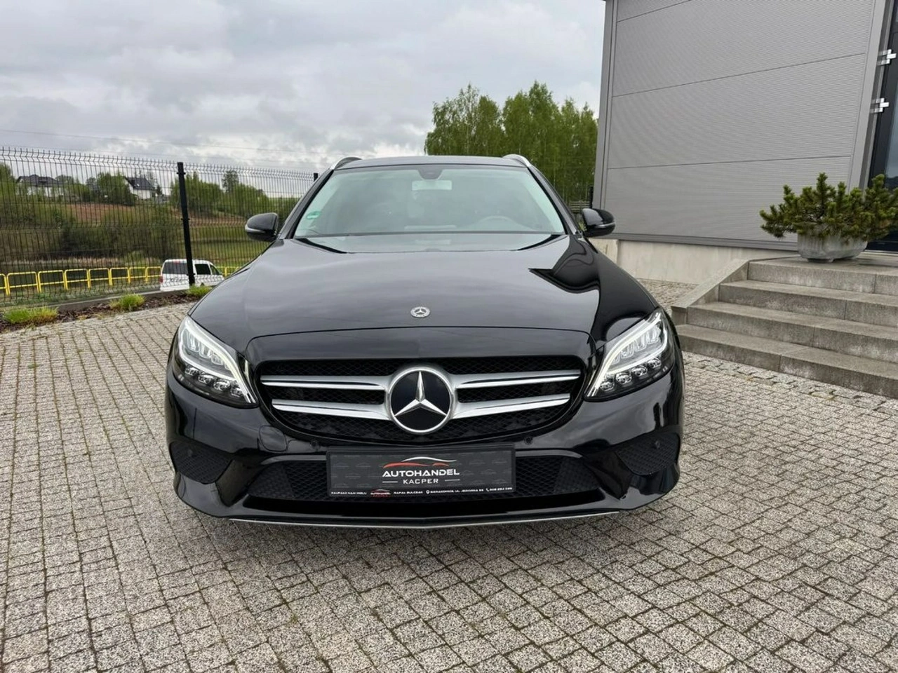 Mercedes C 220 - Zdjęcie 1