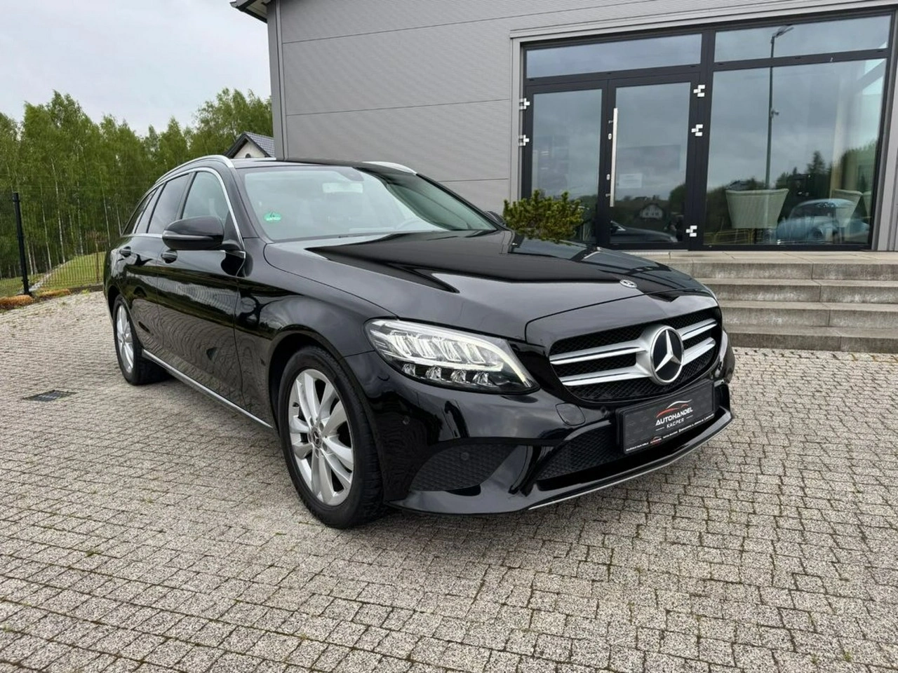 Mercedes C 220 - Zdjęcie 2