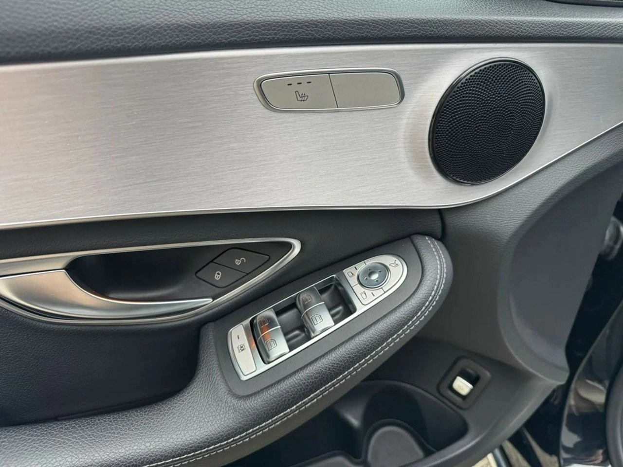 Mercedes C 220 - Zdjęcie 29