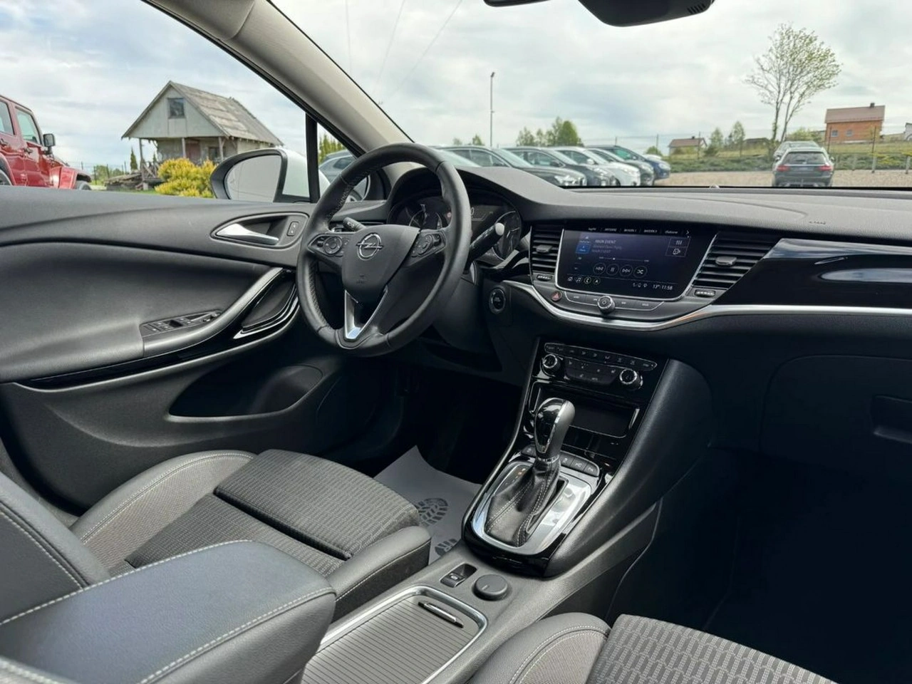 Opel Astra - Zdjęcie 15