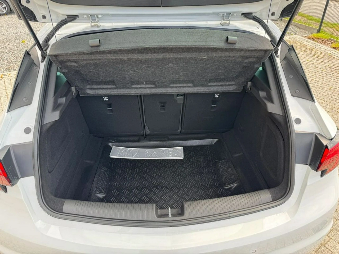 Opel Astra - Zdjęcie 19
