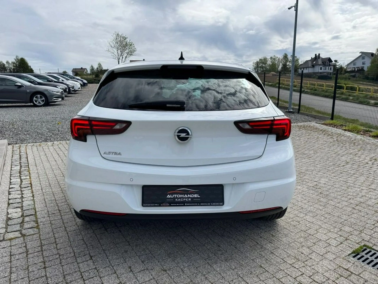Opel Astra - Zdjęcie 8