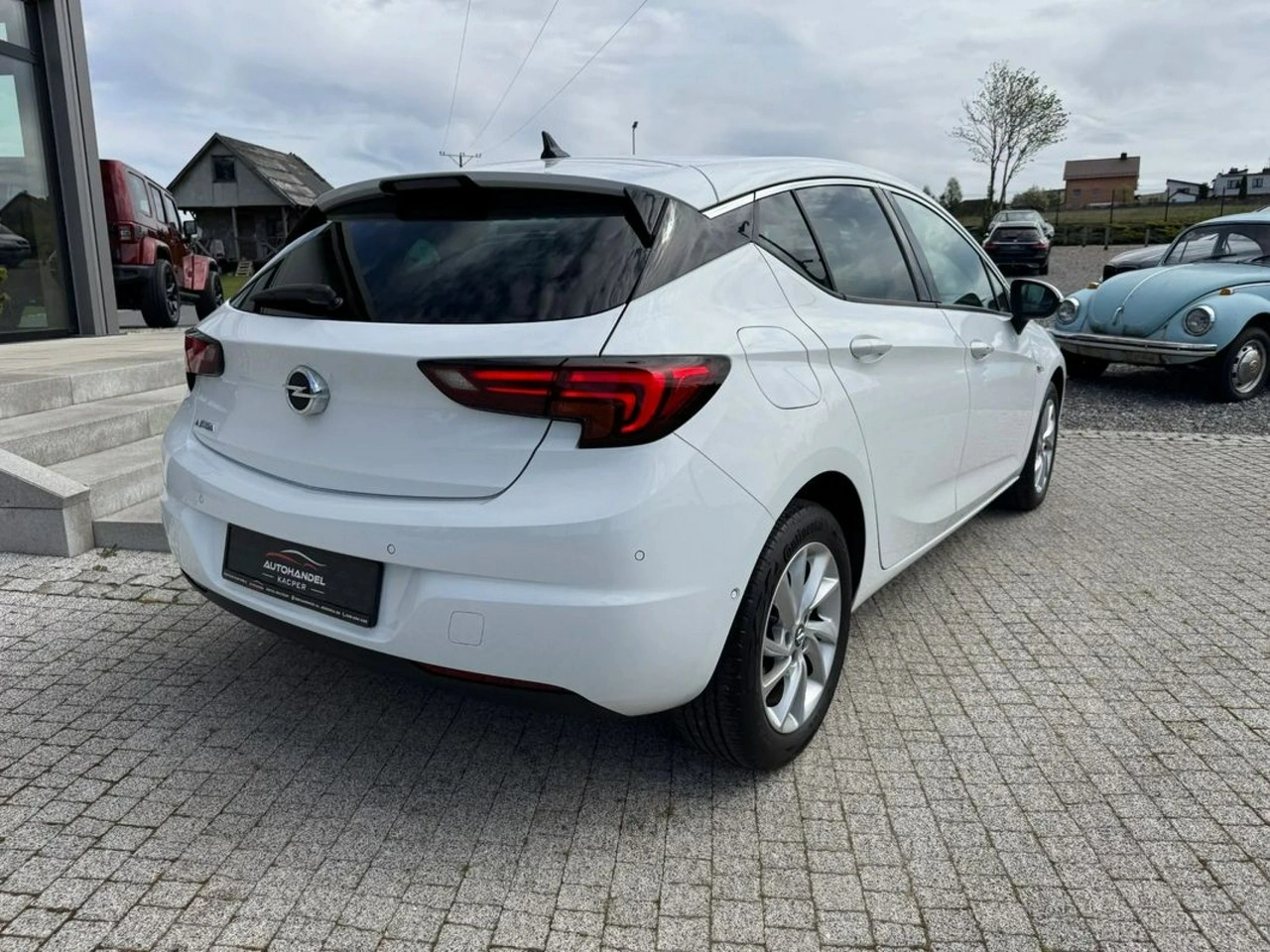 Opel Astra - Zdjęcie 9