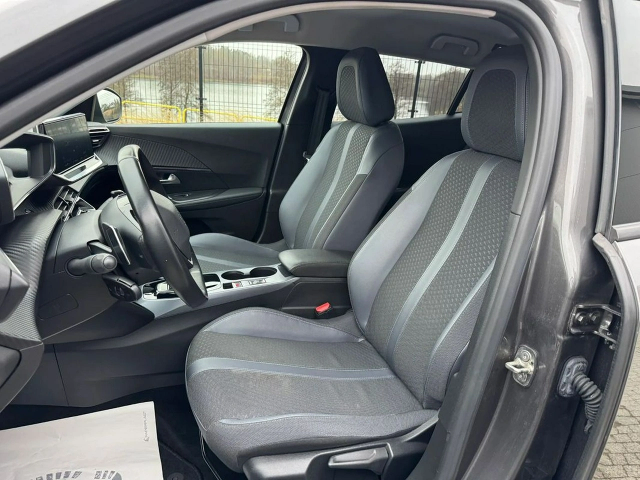 Peugeot 2008 - Zdjęcie 10
