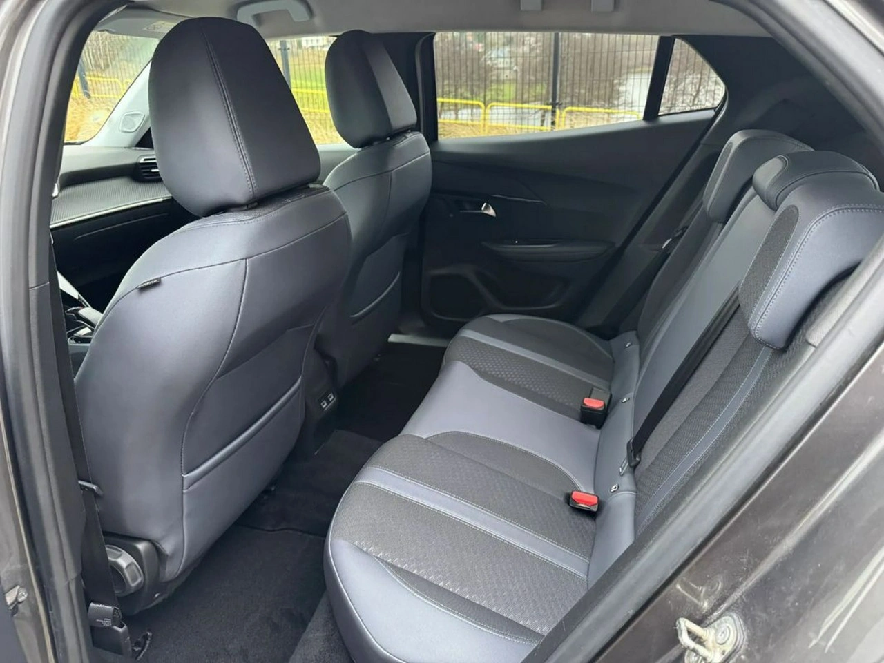 Peugeot 2008 - Zdjęcie 14