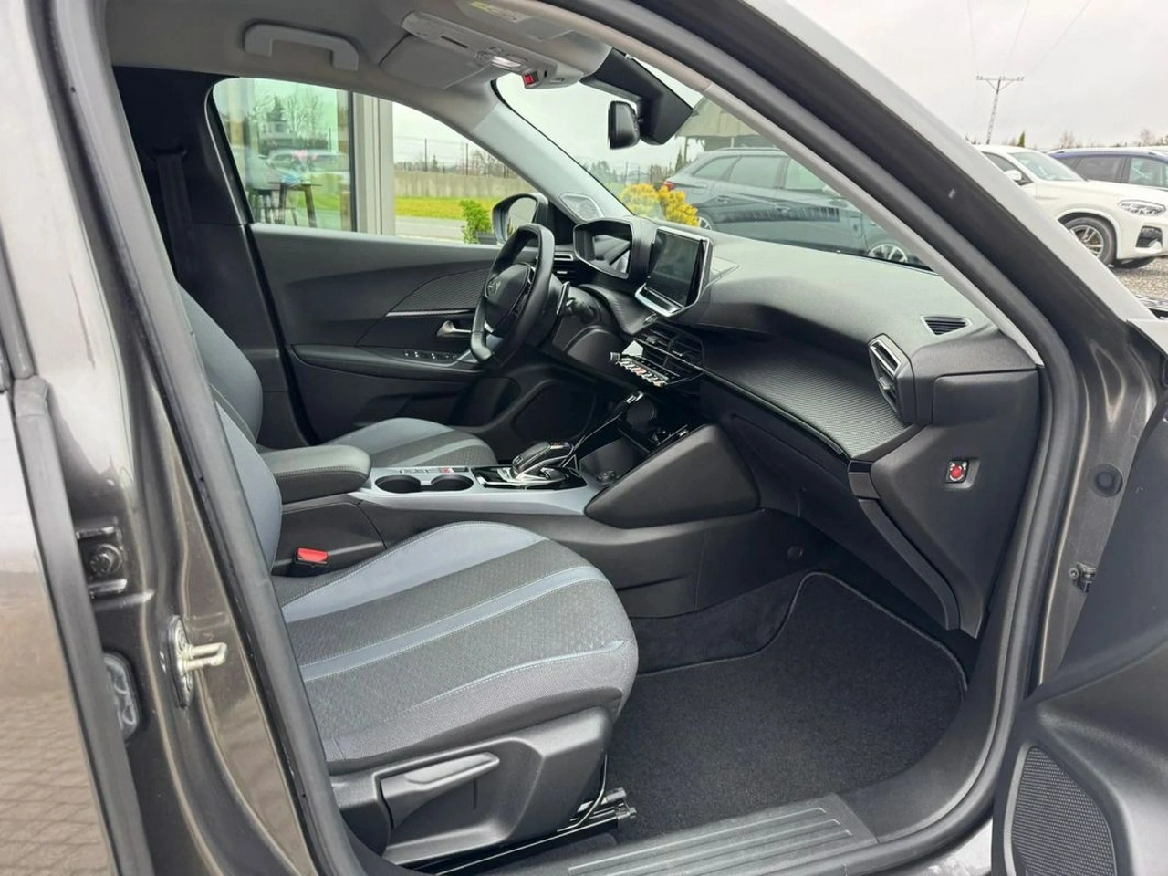Peugeot 2008 - Zdjęcie 17
