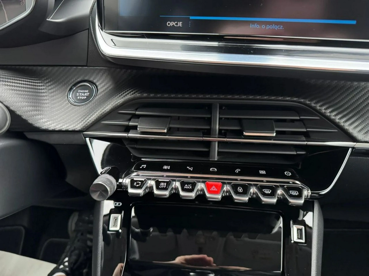 Peugeot 2008 - Zdjęcie 27