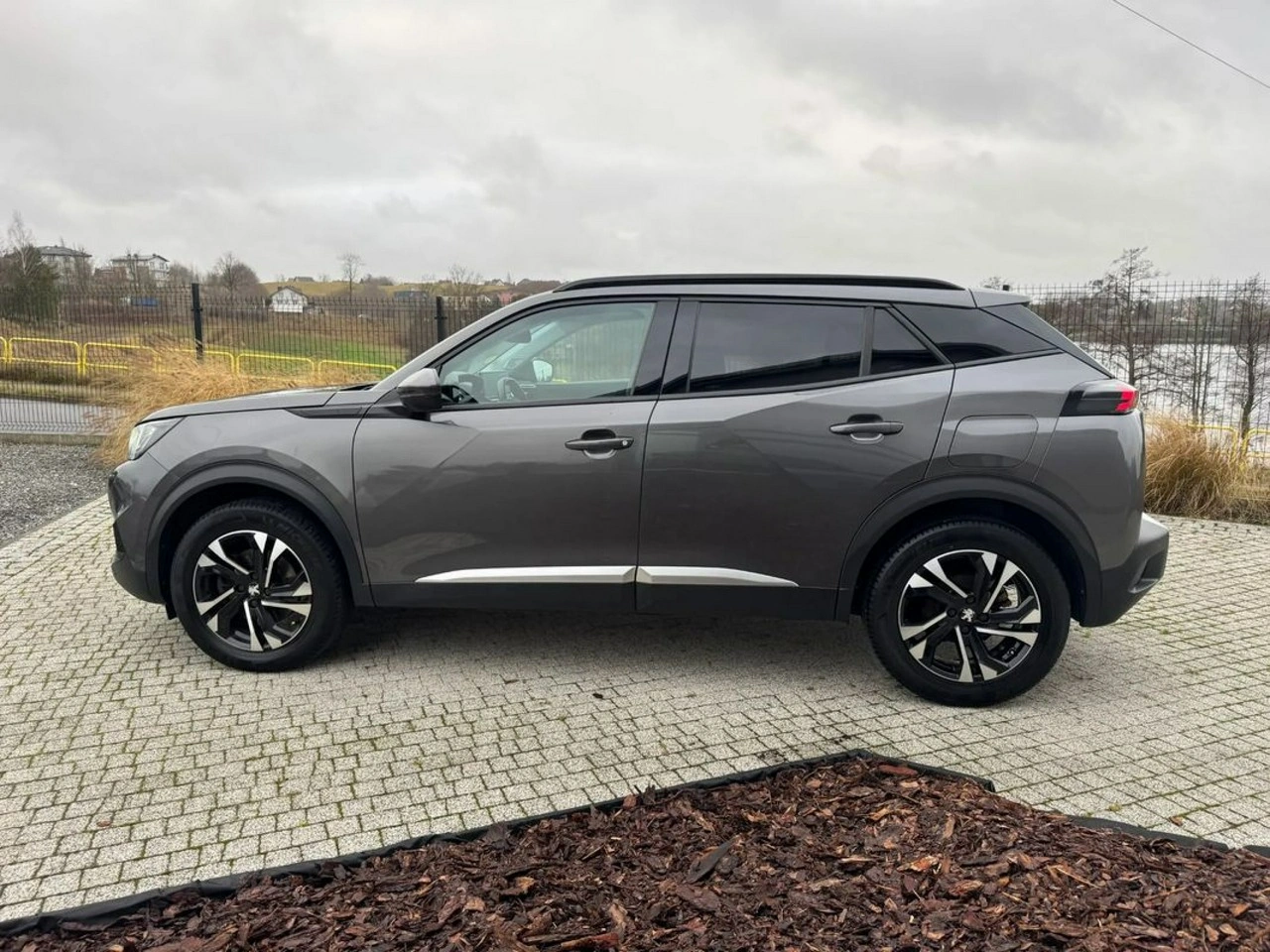 Peugeot 2008 - Zdjęcie 3