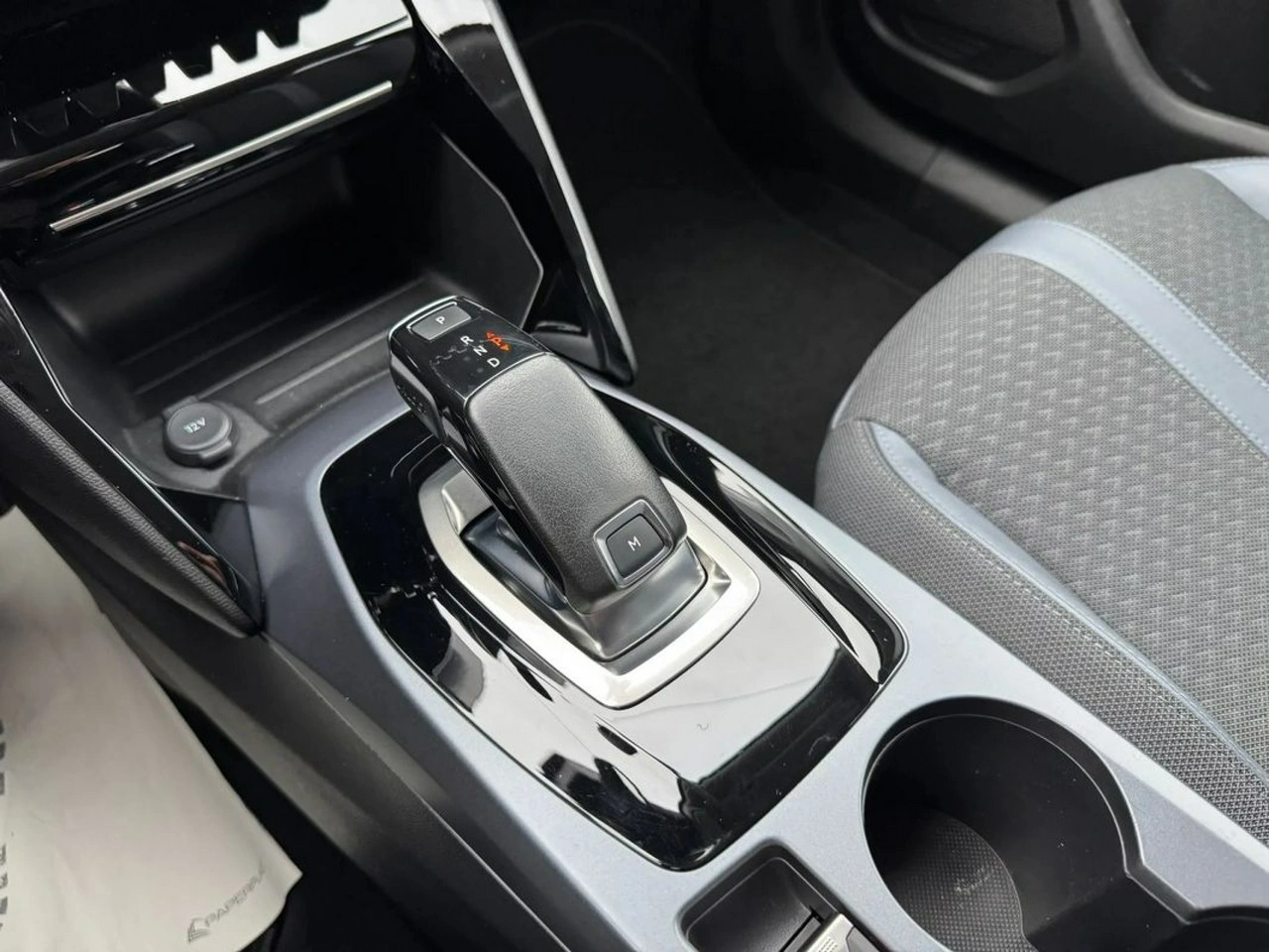 Peugeot 2008 - Zdjęcie 31