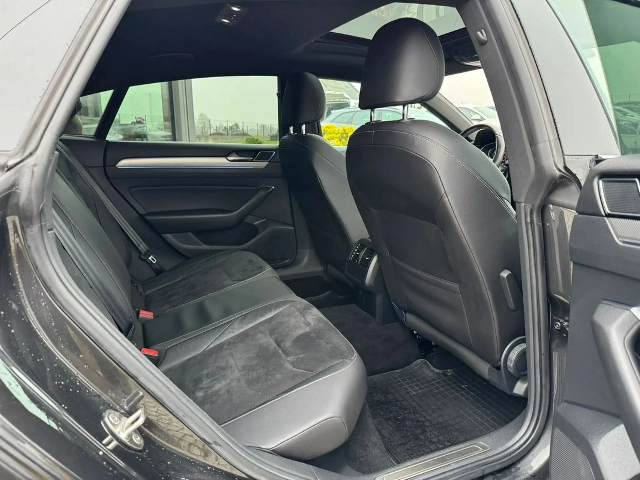 Volkswagen Arteon - Zdjęcie 19