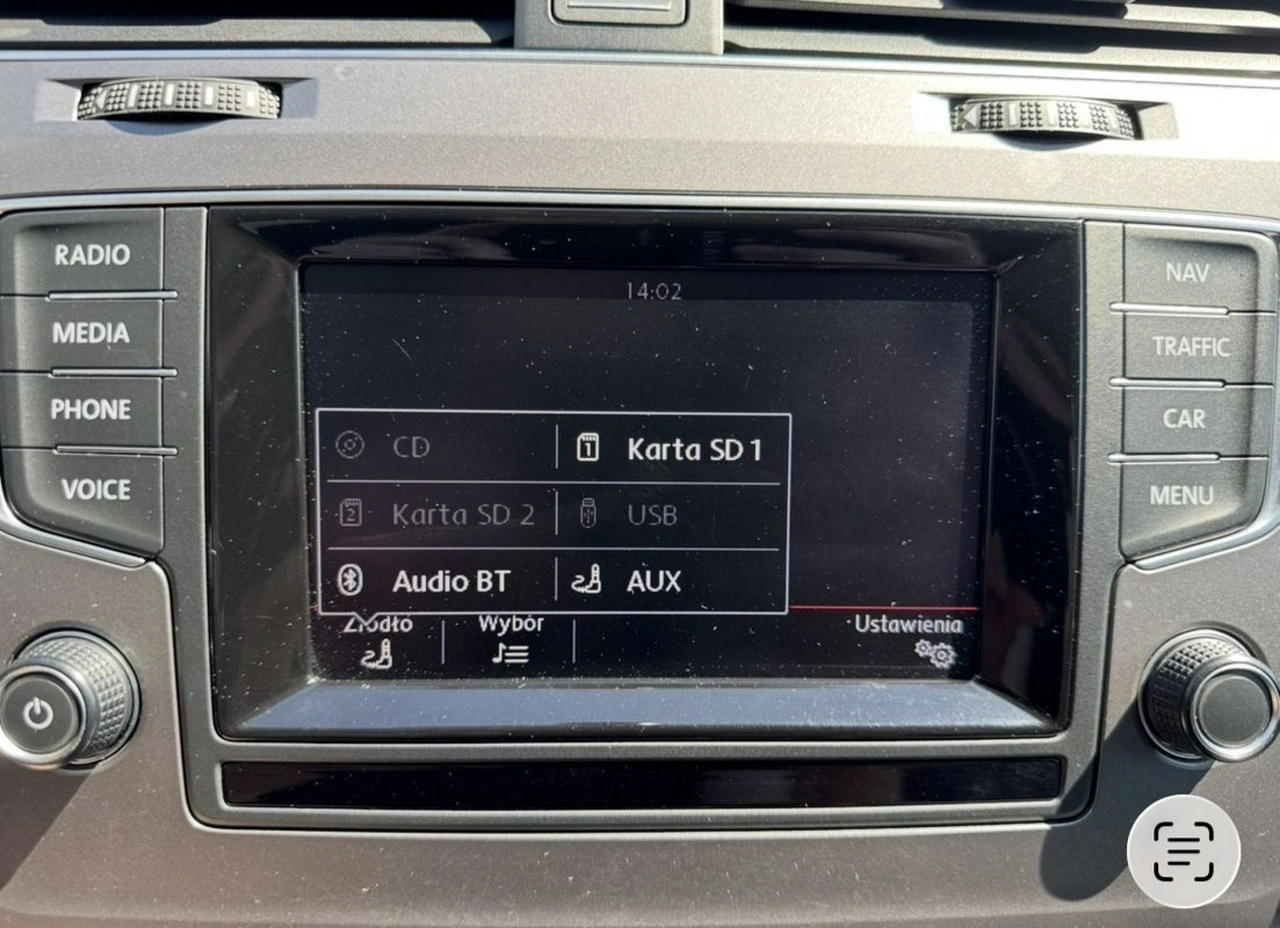 Volkswagen Golf - Zdjęcie 18