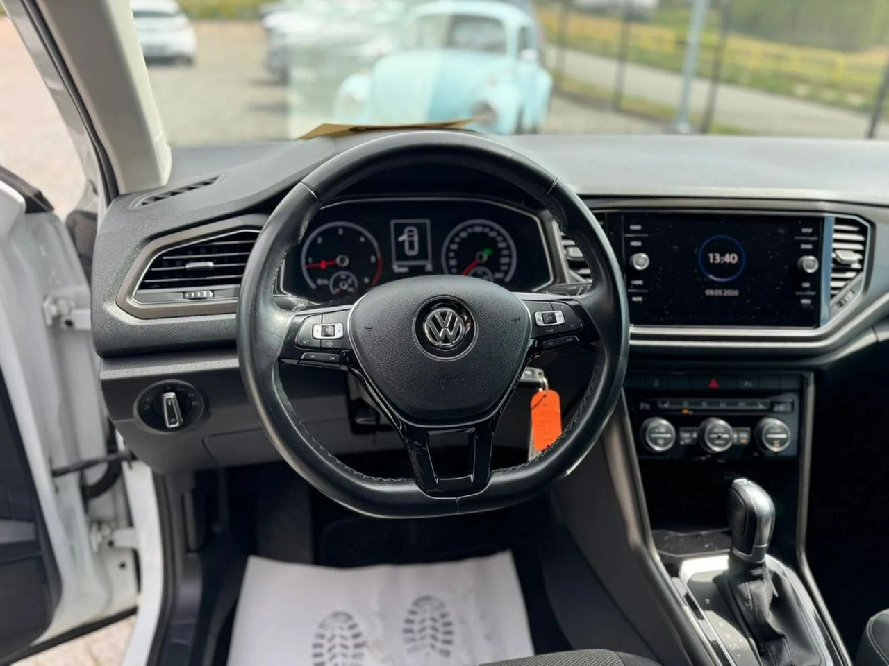 Volkswagen T-Roc - Zdjęcie 11
