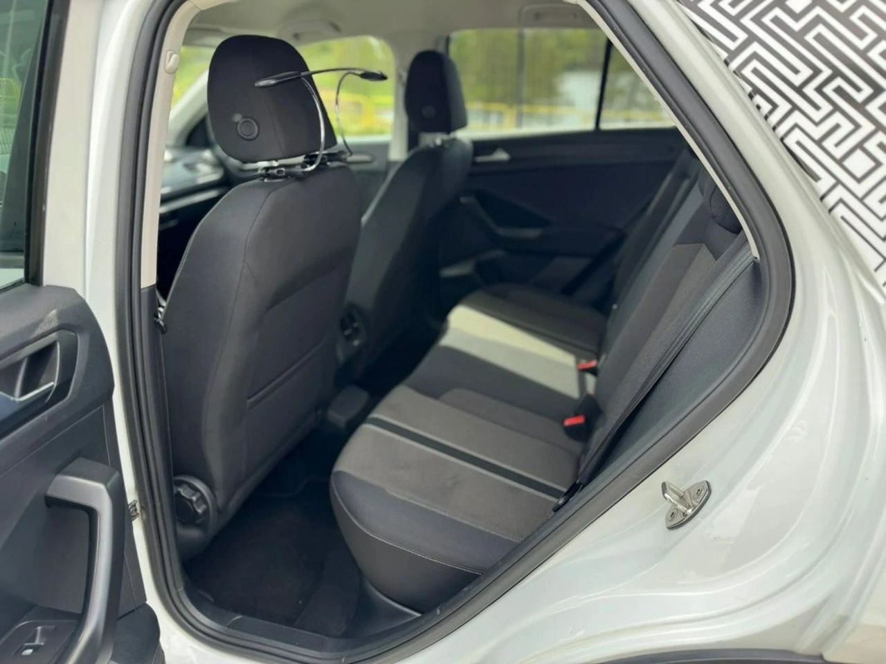 Volkswagen T-Roc - Zdjęcie 14
