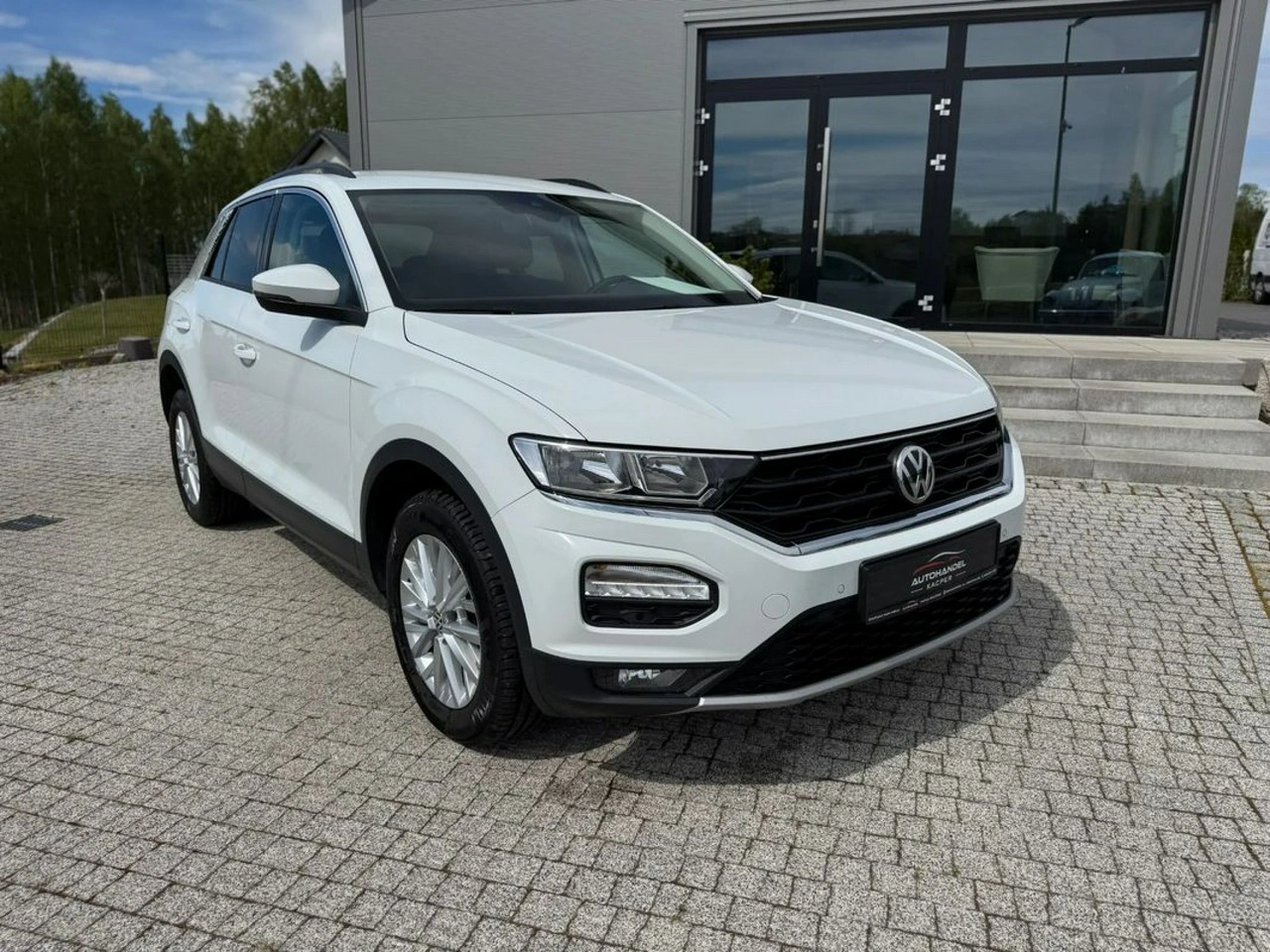Volkswagen T-Roc - Zdjęcie 2