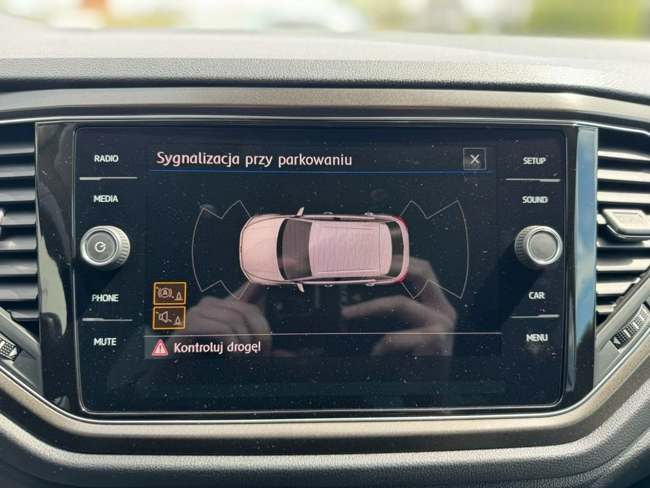 Volkswagen T-Roc - Zdjęcie 20