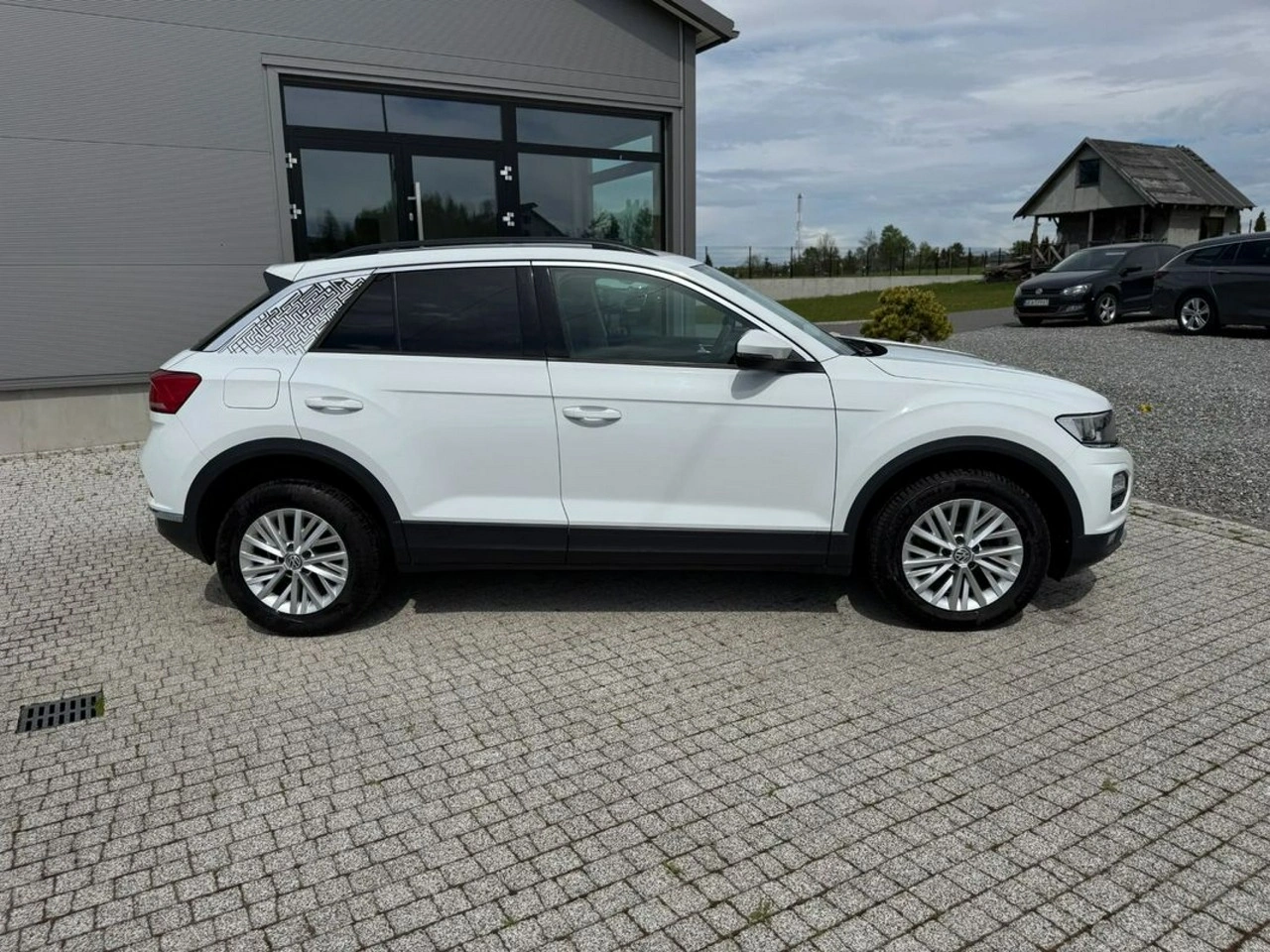 Volkswagen T-Roc - Zdjęcie 8
