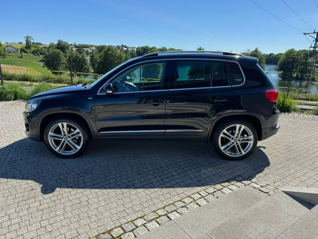 Volkswagen Tiguan - Zdjęcie 3