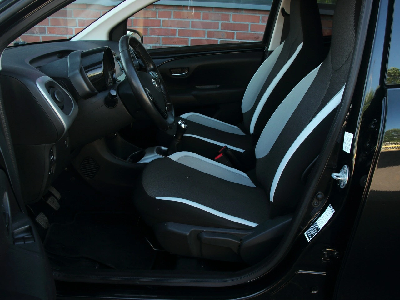 Toyota Aygo - Zdjęcie 10