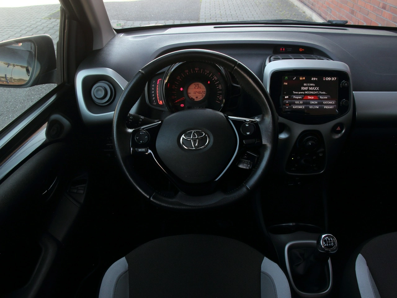 Toyota Aygo - Zdjęcie 18