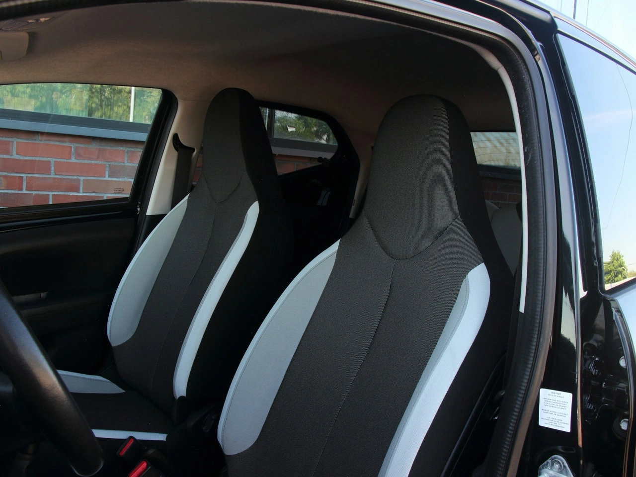 Toyota Aygo - Zdjęcie 9