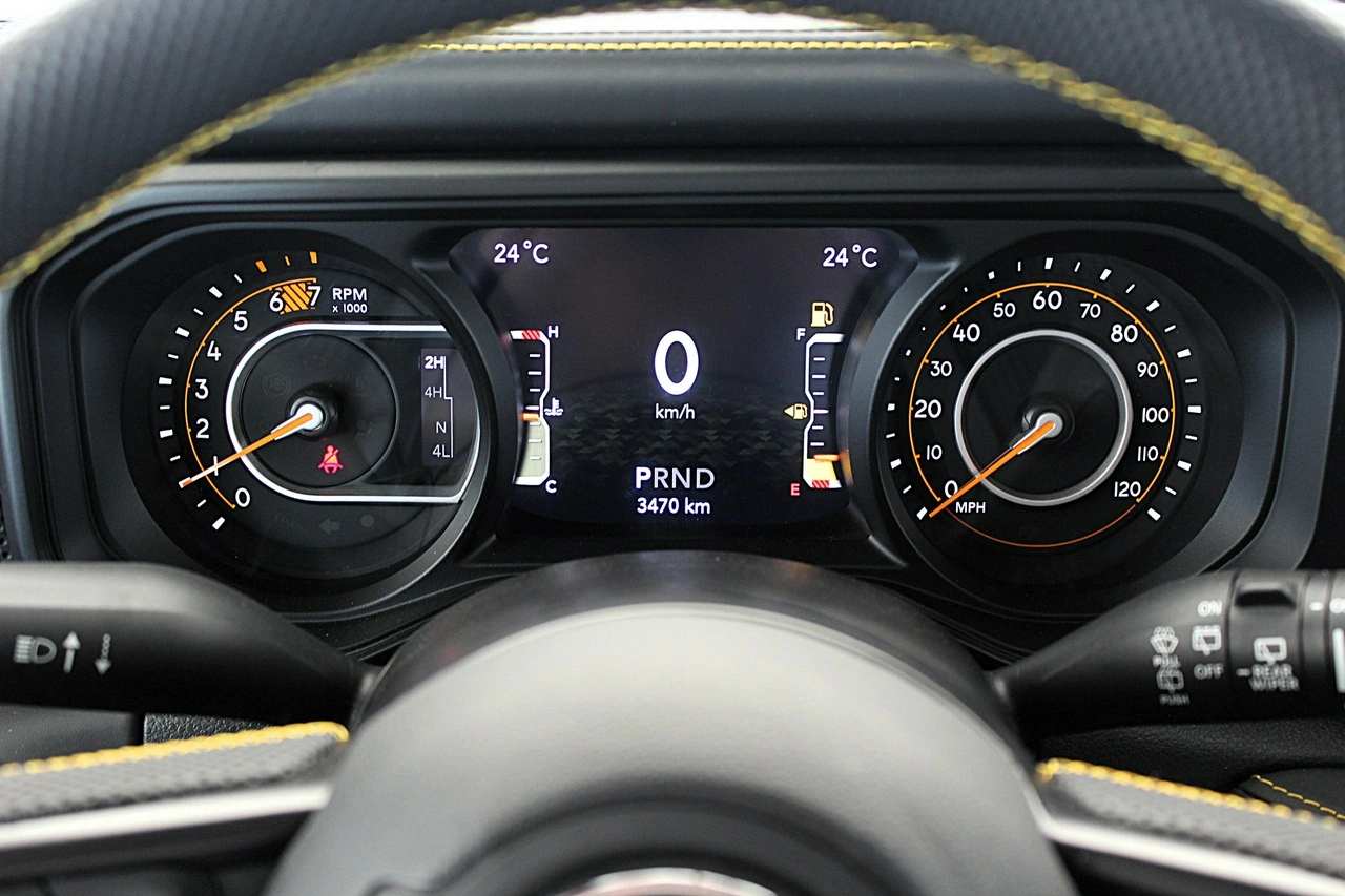 Jeep Wrangler - Zdjęcie 14