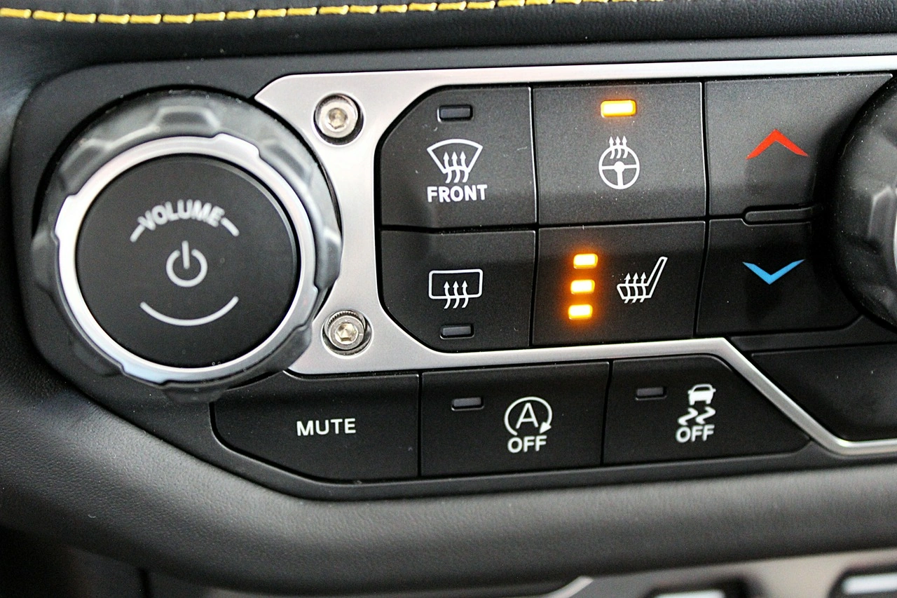 Jeep Wrangler - Zdjęcie 22