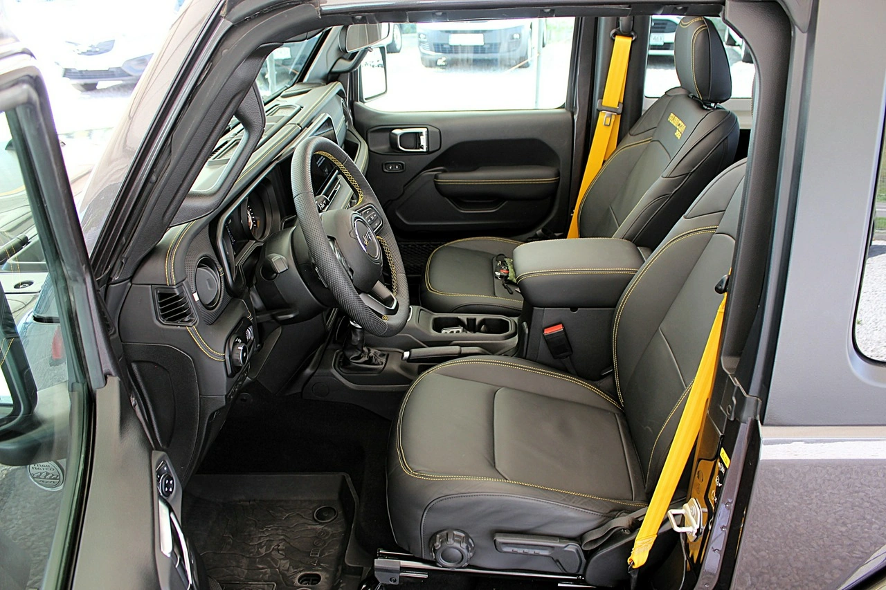 Jeep Wrangler - Zdjęcie 41