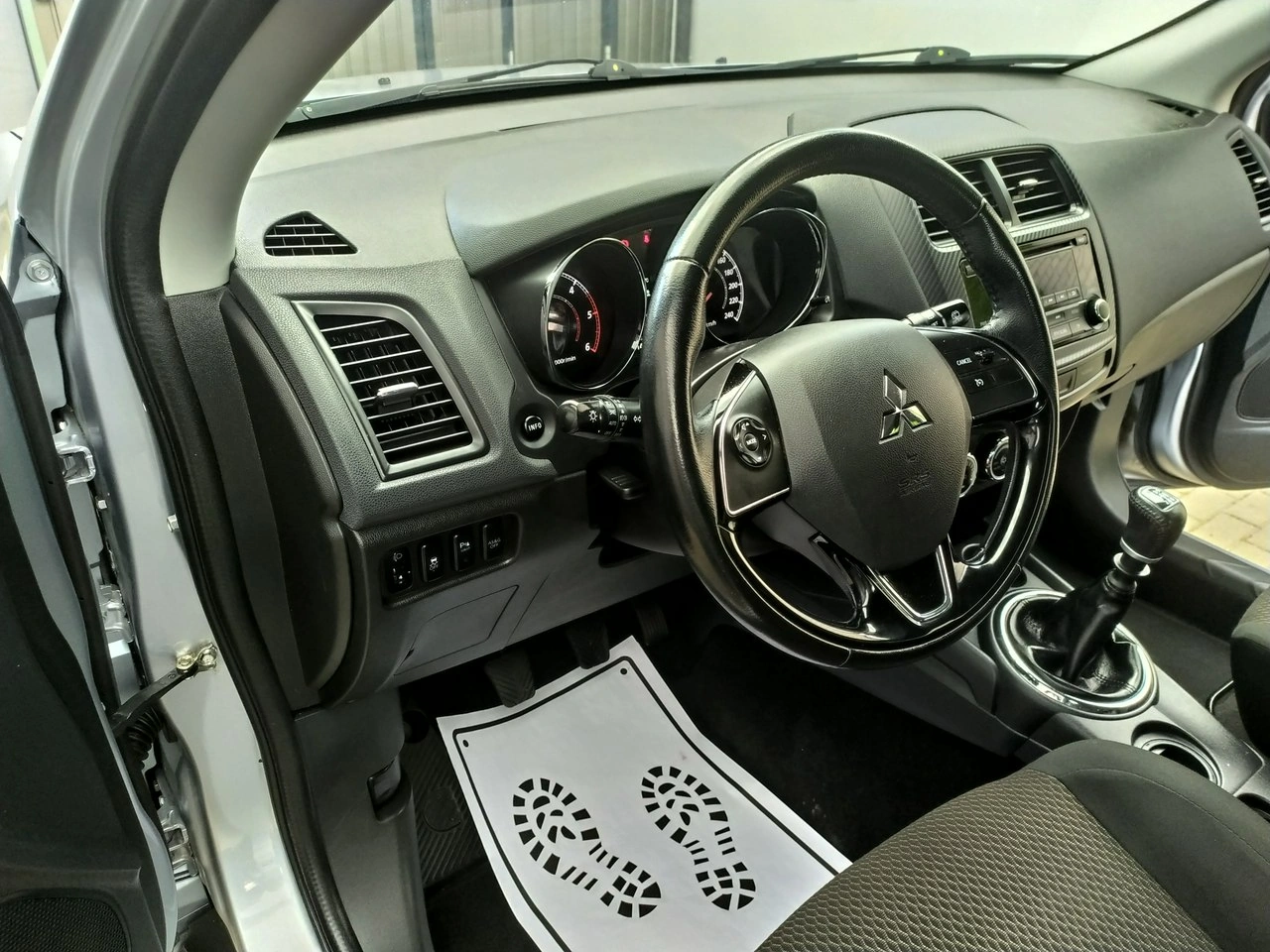 Mitsubishi ASX - Zdjęcie 14