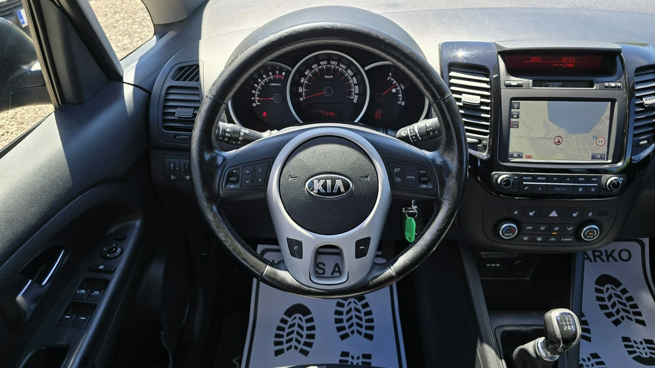 Kia Venga - Zdjęcie 11