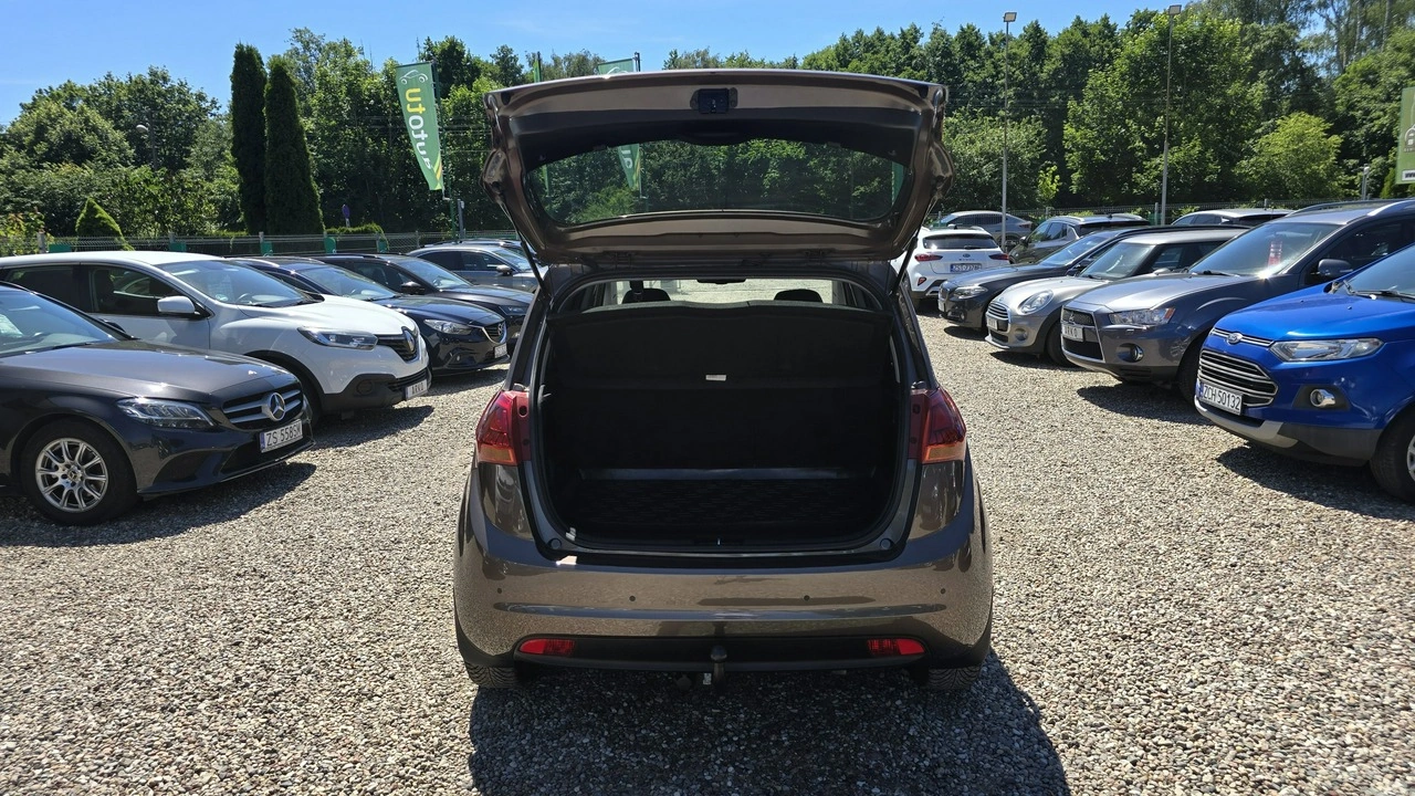 Kia Venga - Zdjęcie 14