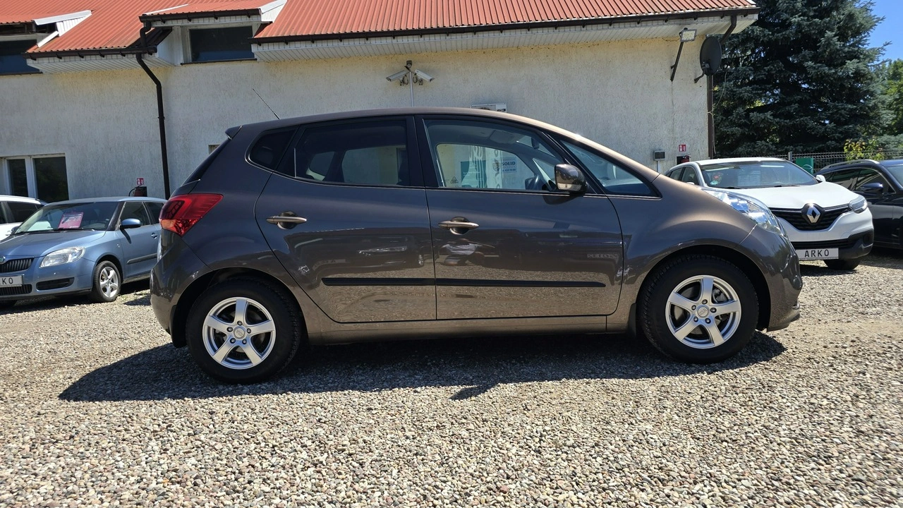 Kia Venga - Zdjęcie 6