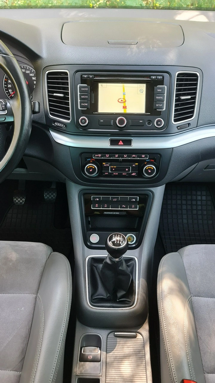 Volkswagen Sharan - Zdjęcie 19
