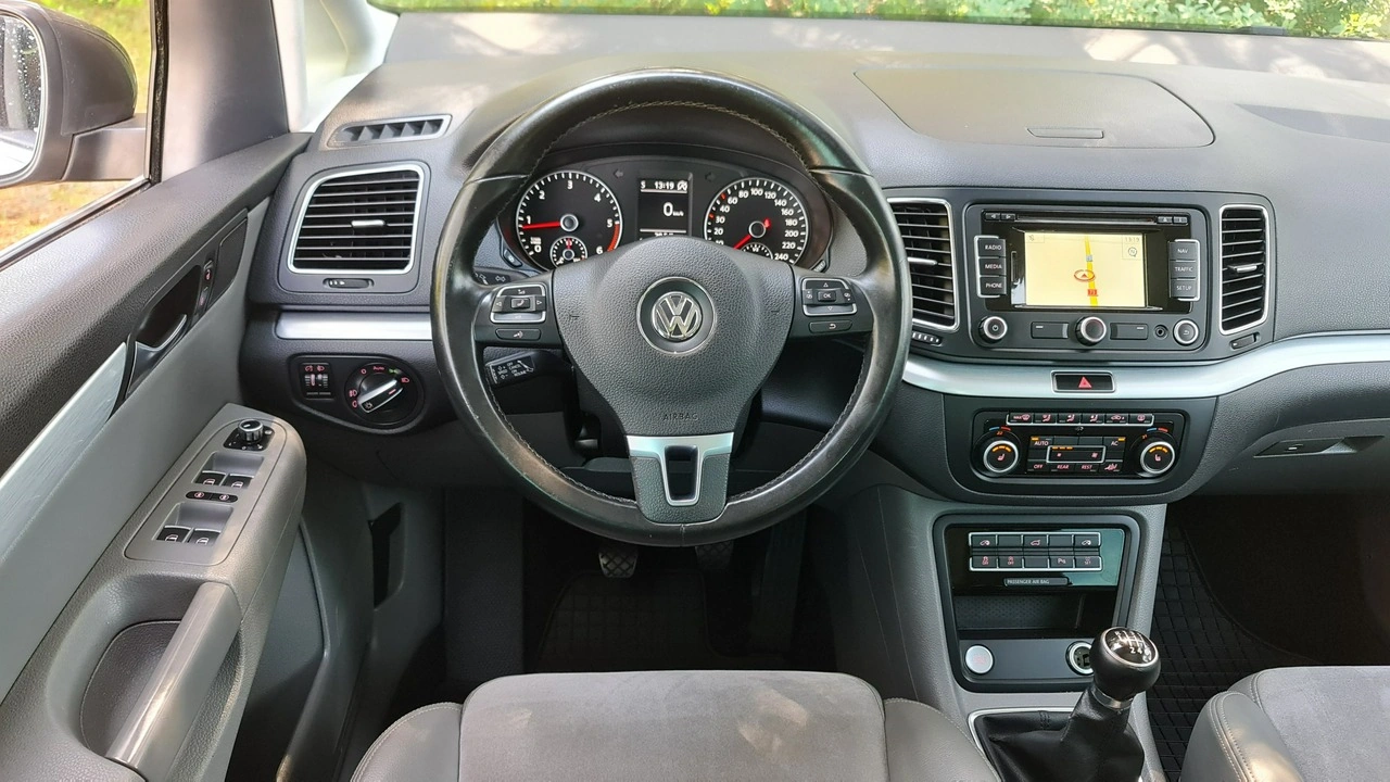 Volkswagen Sharan - Zdjęcie 16