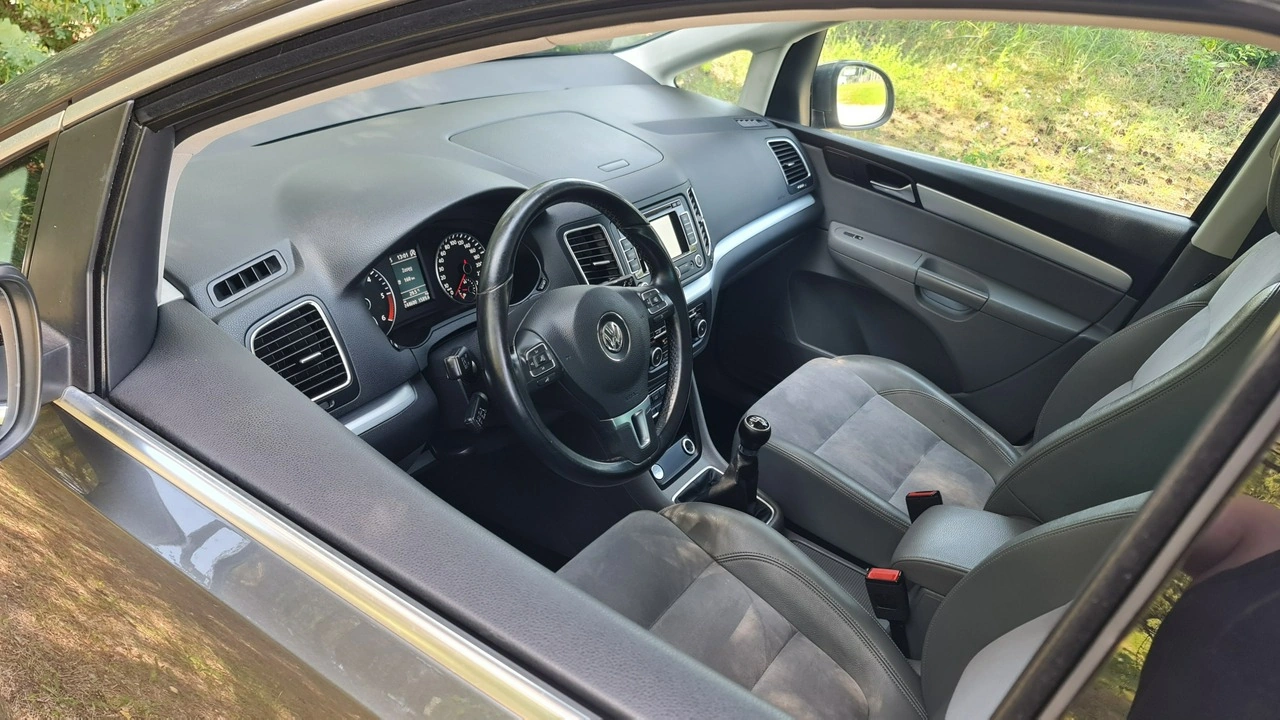 Volkswagen Sharan - Zdjęcie 11
