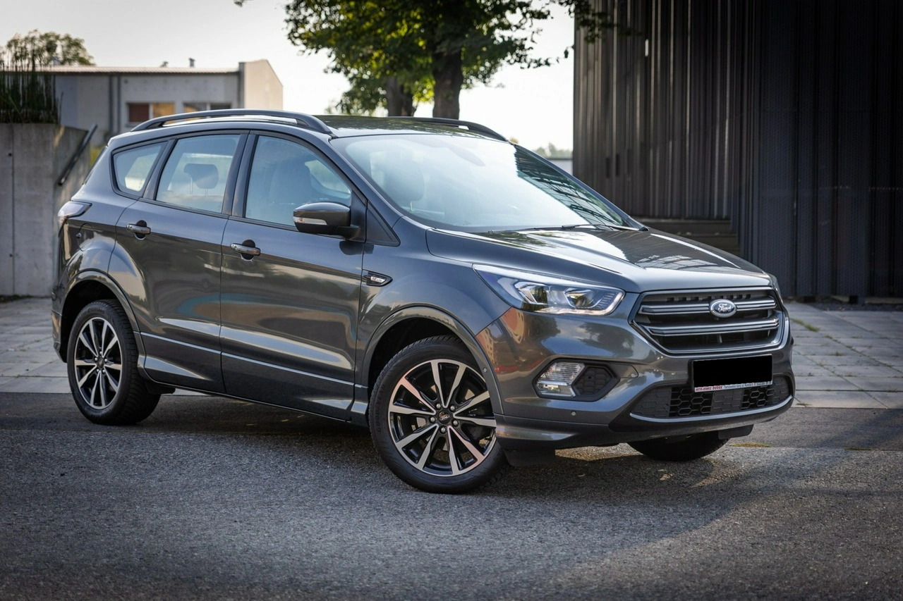 Ford Kuga - Zdjęcie 13