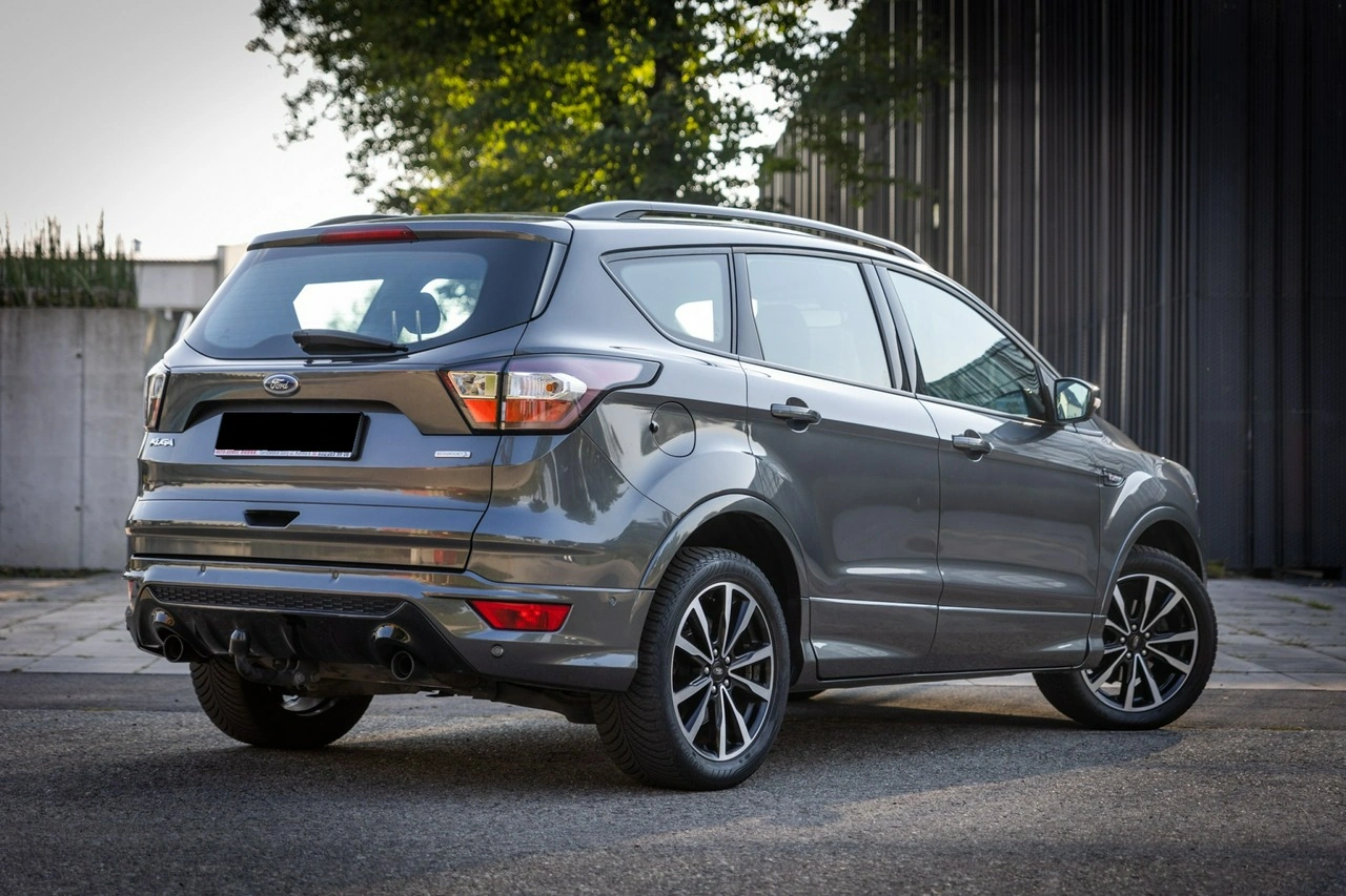 Ford Kuga - Zdjęcie 1