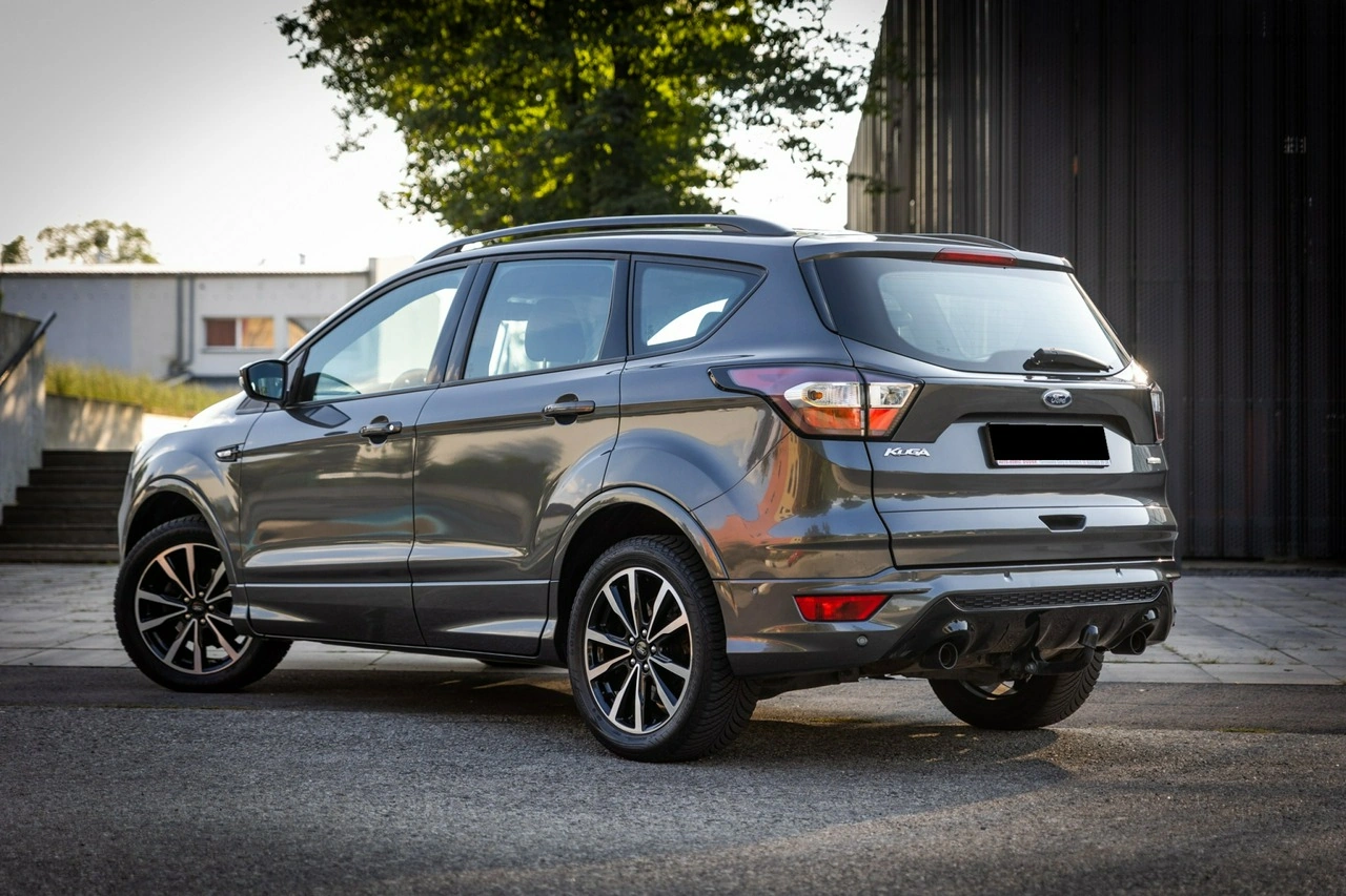 Ford Kuga - Zdjęcie 2