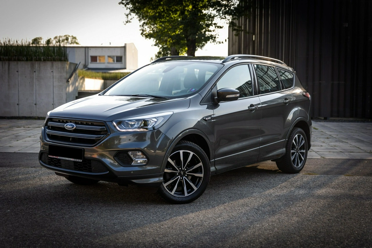Ford Kuga - Zdjęcie 3