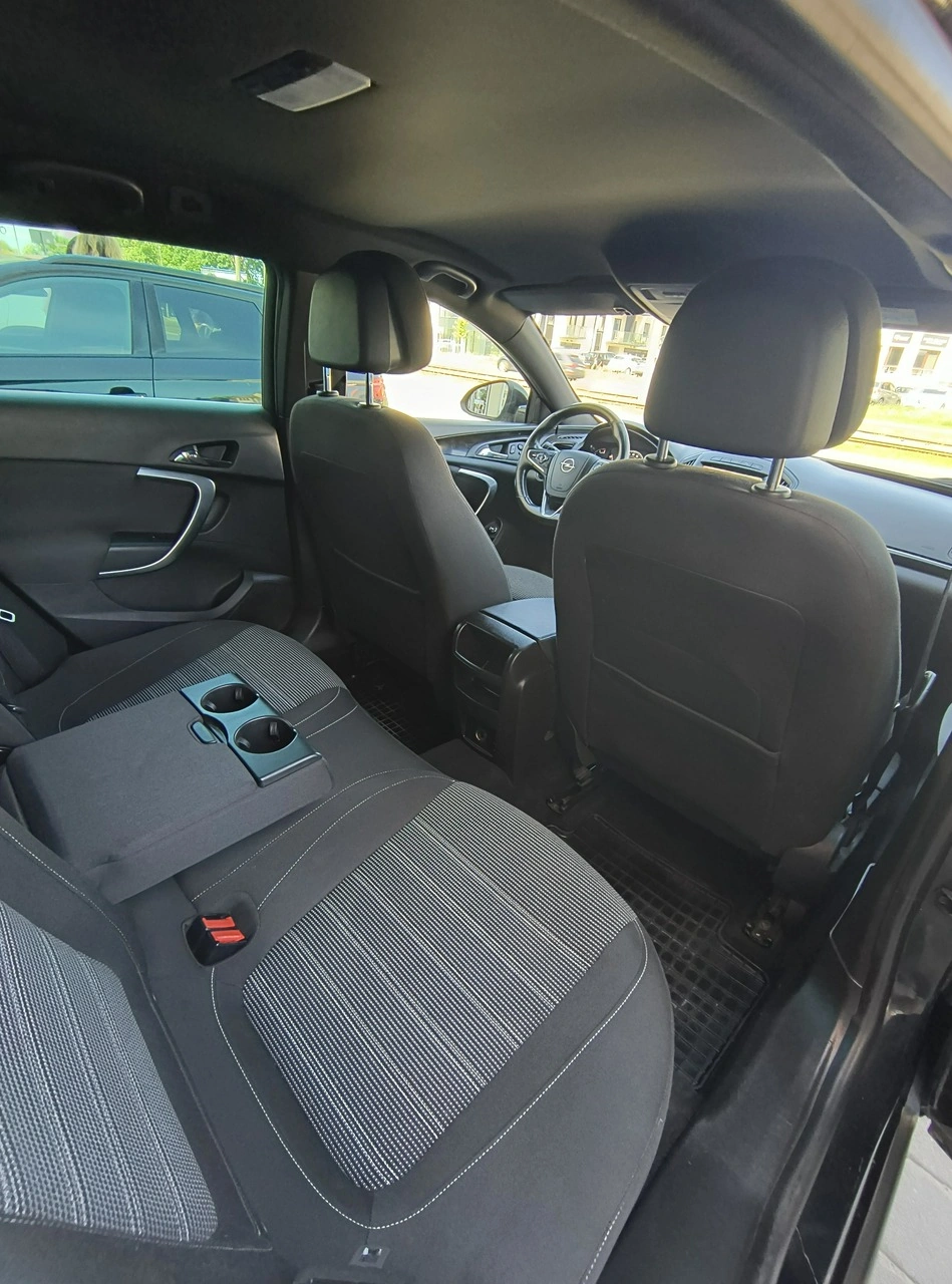 Opel Insignia - Zdjęcie 15
