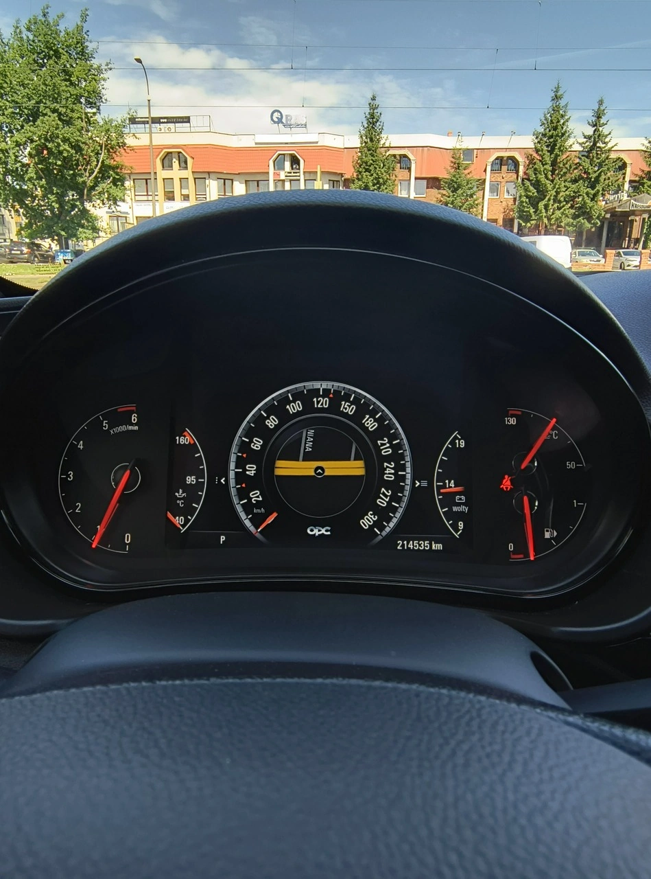 Opel Insignia - Zdjęcie 36