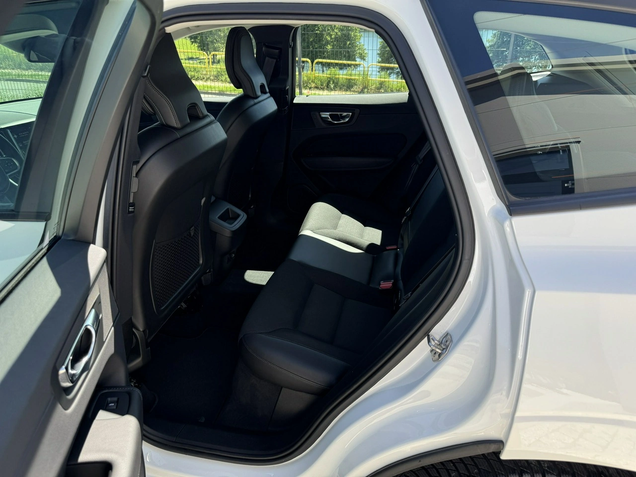 Volvo XC 60 - Zdjęcie 16