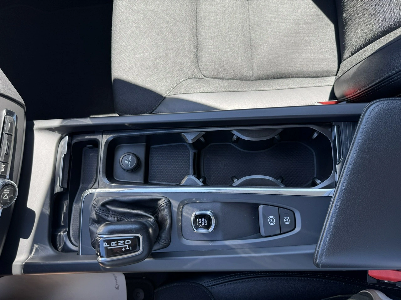 Volvo XC 60 - Zdjęcie 33