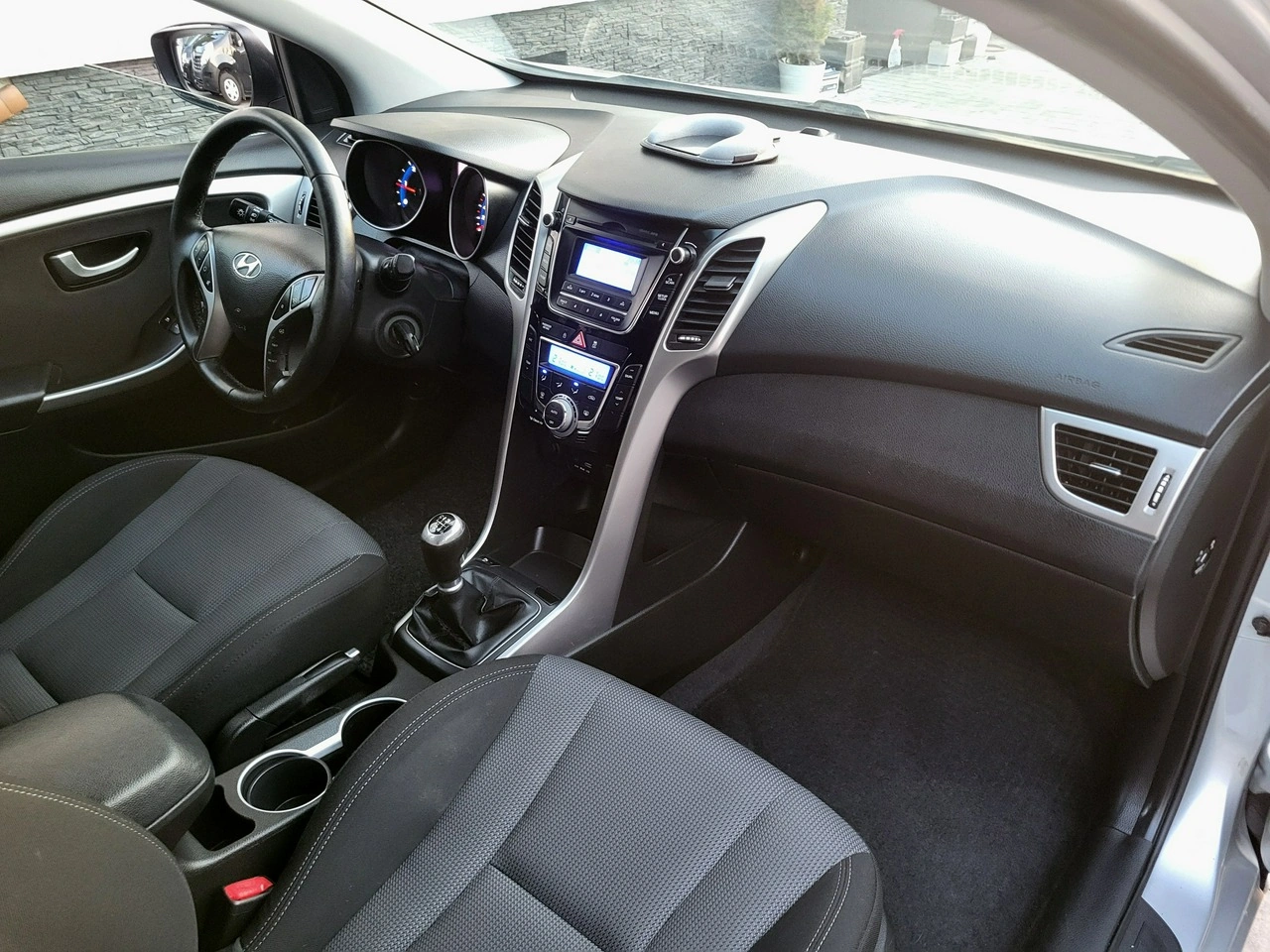 Hyundai i30 - Zdjęcie 10