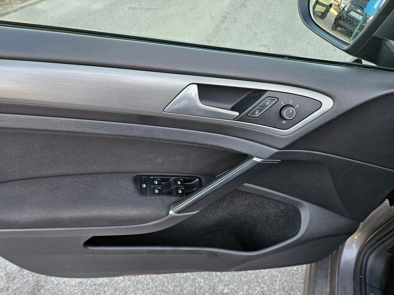 Volkswagen Golf - Zdjęcie 12