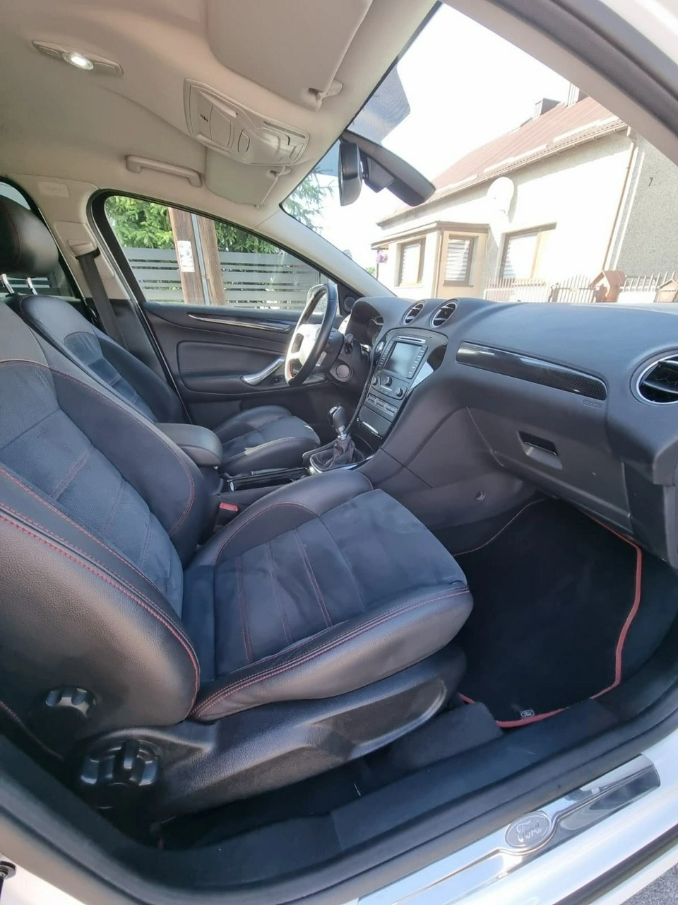 Ford Mondeo - Zdjęcie 10