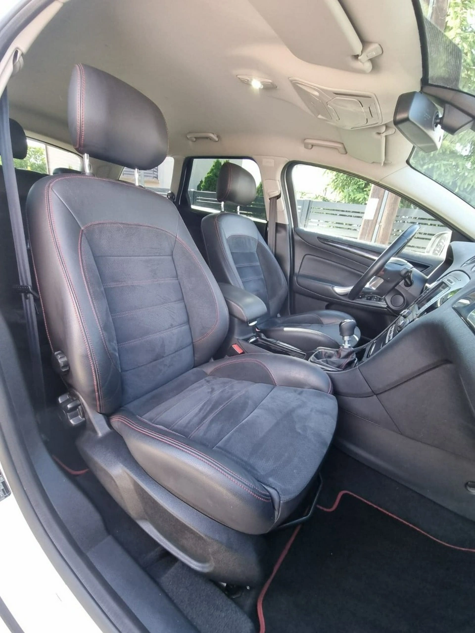 Ford Mondeo - Zdjęcie 11